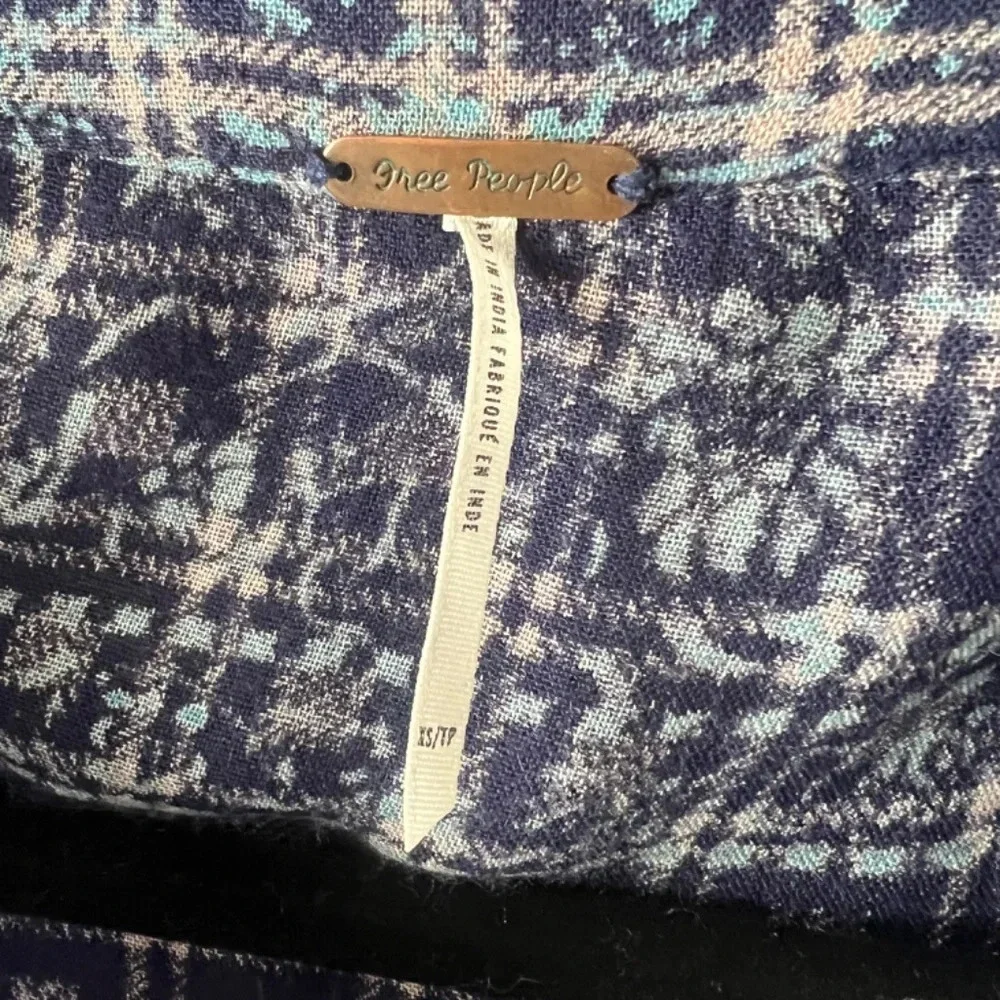 Free People Caravan Printed Blue Shirt Size XS EUC